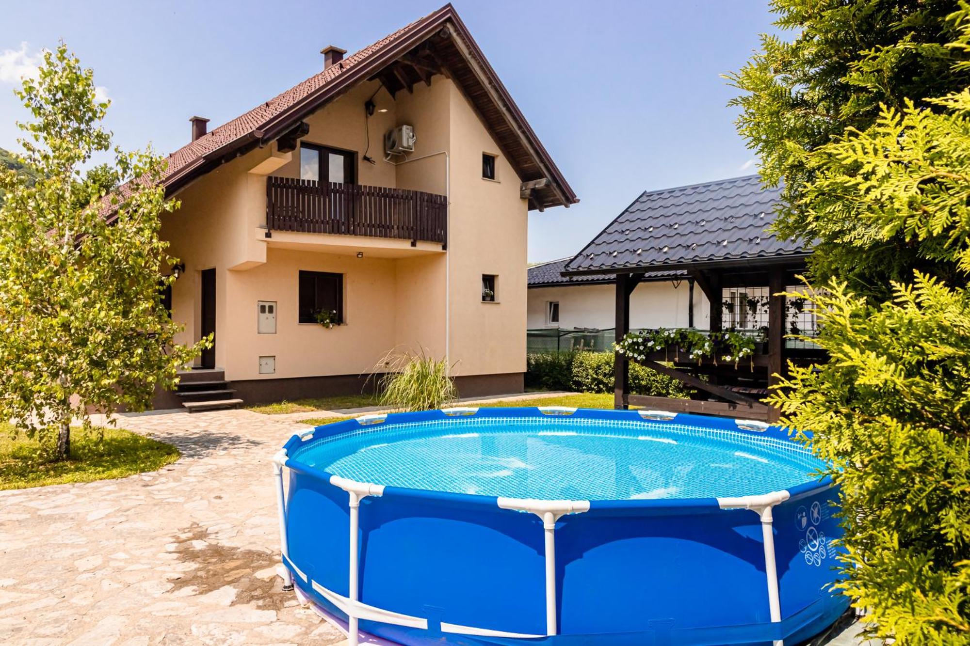 Holiday Home Avita Bihać Exterior foto