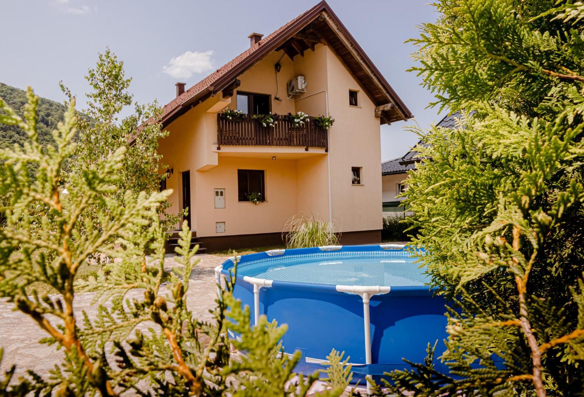 Holiday Home Avita Bihać Exterior foto